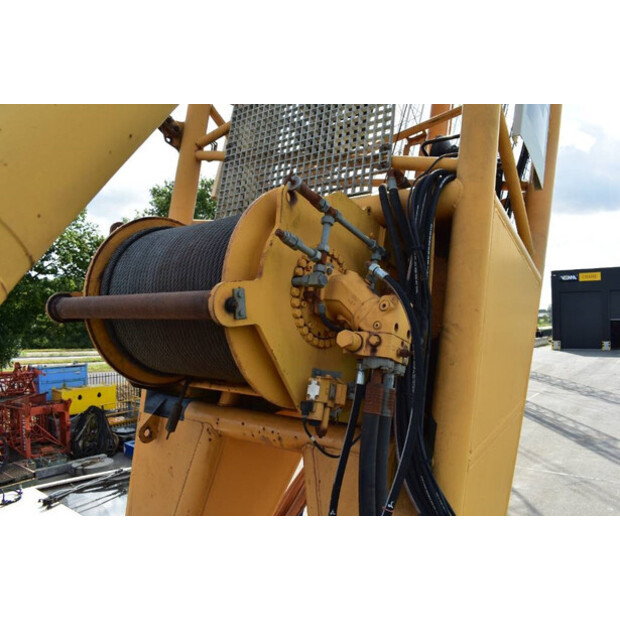 2001 ليبهير LR1140-46149587