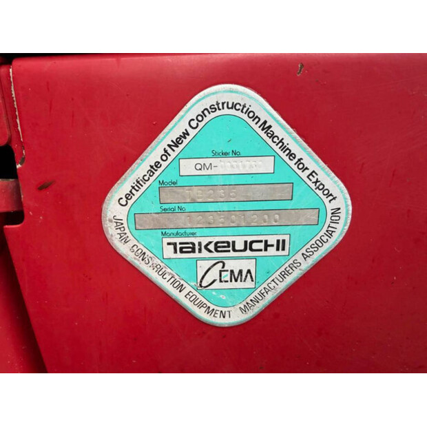2010 TAKEUCHI TB235-46149901