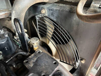 2010-takeuchi-tb235-1434936-46149922