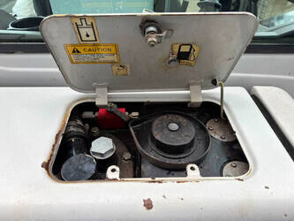 2010-takeuchi-tb235-1434936-46149923