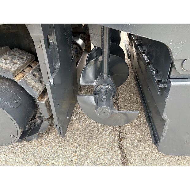 BOMAG BF 700C-2-46150078