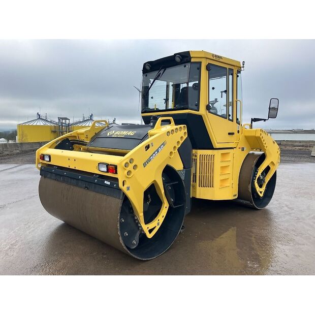 BOMAG BW 202 AD-4-46150325