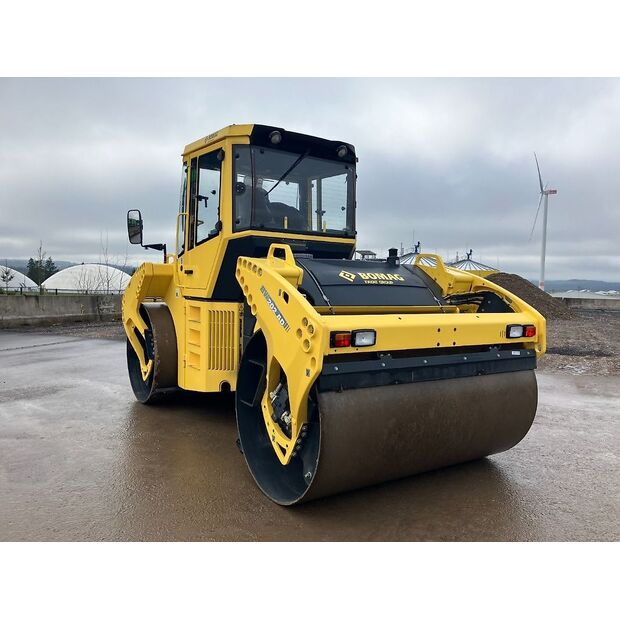 BOMAG BW 202 AD-4-46150327