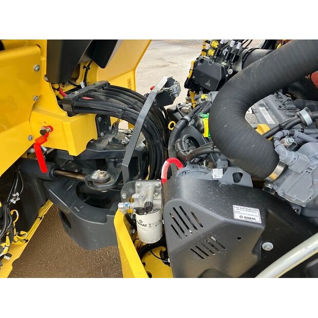 BOMAG BW 206 AD-5 AM-46150390