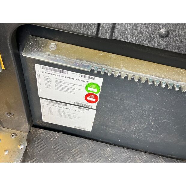 BOMAG BW 206 AD-5 AM-46150391