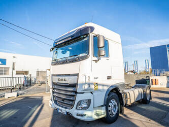 صورة ل رؤوس شاحنات 2020 داف XF 480 FT