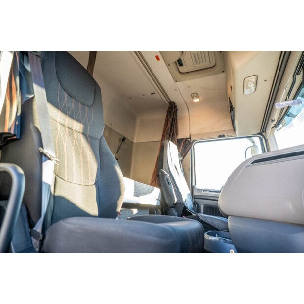 2020 DAF XF 480 FT-46150700