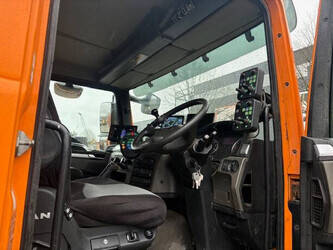 2017-man-tgm-18-340-46150942