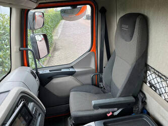 2016-daf-lf-210-fa-1434964-46150985