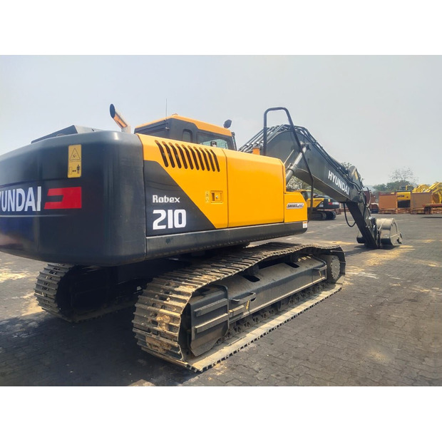 2025 Hyundai R210-46158874