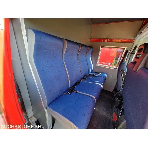 2002 Peugeot BOXER-46164476