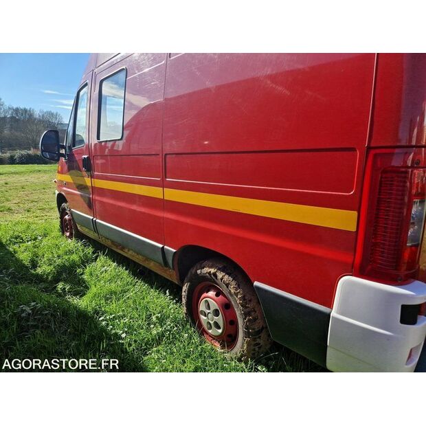 2002 Peugeot BOXER-46164479