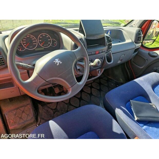 2002 Peugeot BOXER-46164480