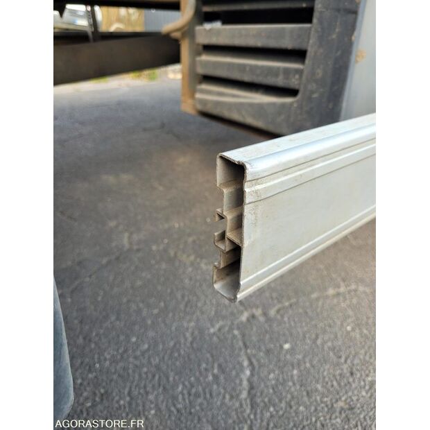 2001 Renault PREMIUM-46164593