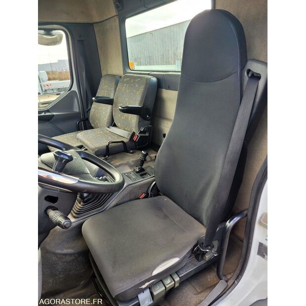 2001 Renault PREMIUM-46164606