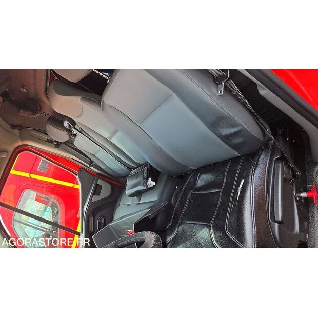 2010 Peugeot PARTNER-46164623