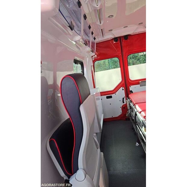 2010 Peugeot PARTNER-46164625