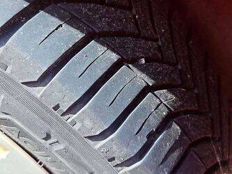 2010-peugeot-partner-1435021-46164638