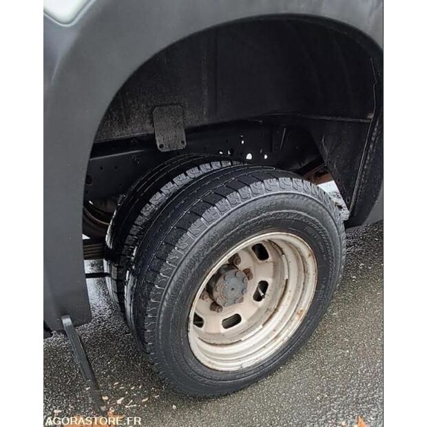 2019 Iveco 35C18-46164656