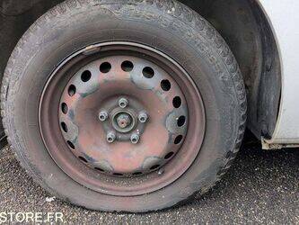 2011-renault-kangoo-1435026-46164697