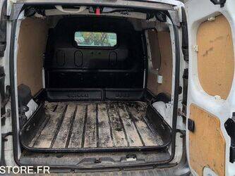 2011-renault-kangoo-1435026-46164703