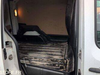 2011-renault-kangoo-1435026-46164704