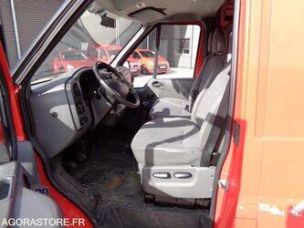 2005-ford-transit-1435027-46164717