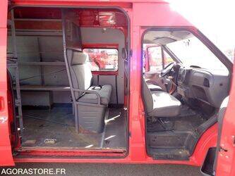 2005-ford-transit-1435027-46164722