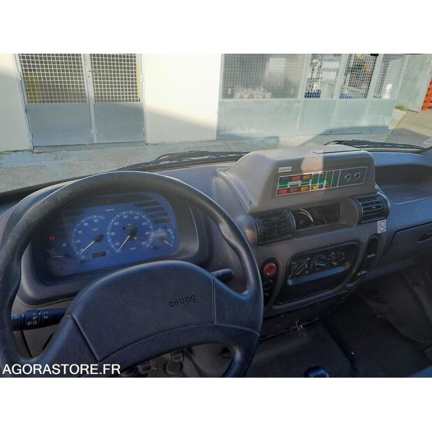 1999 Renault Master-46164751