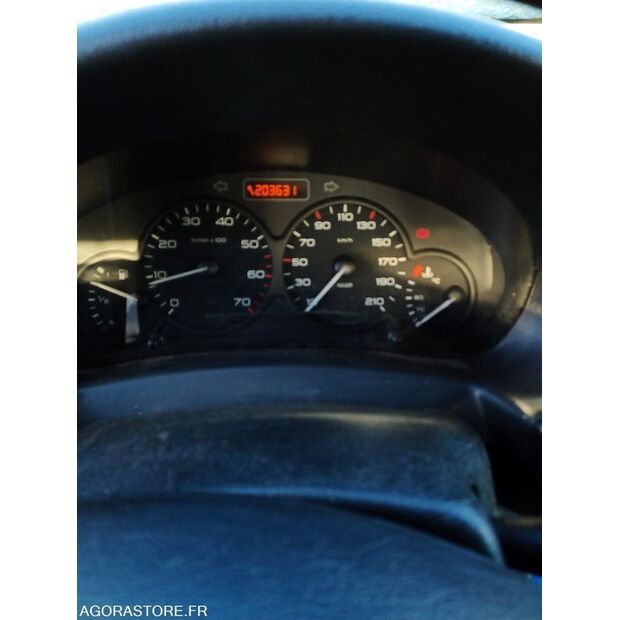 2010 سيتروين BERLINGO-46164763