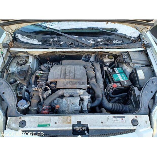 2010 سيتروين BERLINGO-46164764