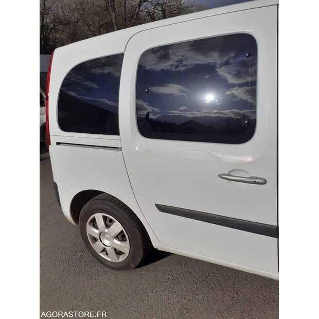 2016 Renault Kangoo-46164776