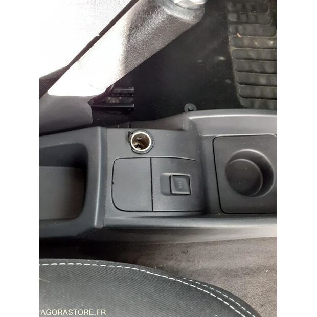 2016 Renault Kangoo-46164781