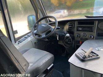 2013-iveco-70c15-1435033-46164794