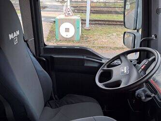 2011-man-15-250-1435035-46164813