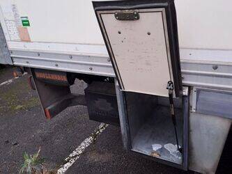 2011-man-15-250-1435035-46164821