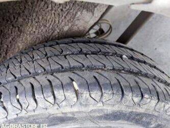 2010-ford-transit-1435036-46164828