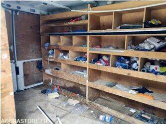 2010-ford-transit-1435036-46164830