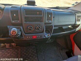 2013-citroen-jumper-1435055-46165112