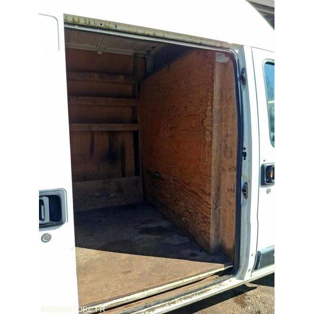 2002 Peugeot BOXER-46165124