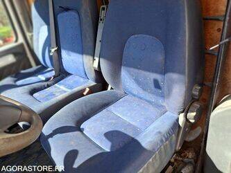 2002-peugeot-boxer-1435057-46165126