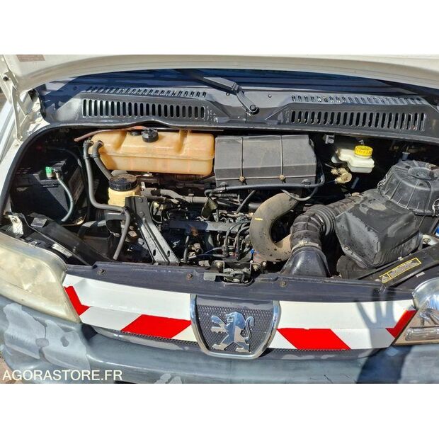 2002 Peugeot BOXER-46165127