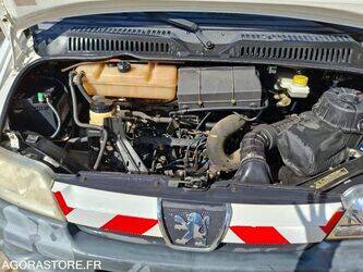 2002-peugeot-boxer-1435057-46165127