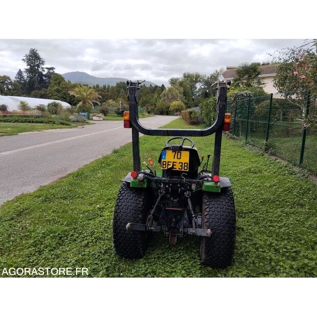 2000 جون دير 4100-46165135