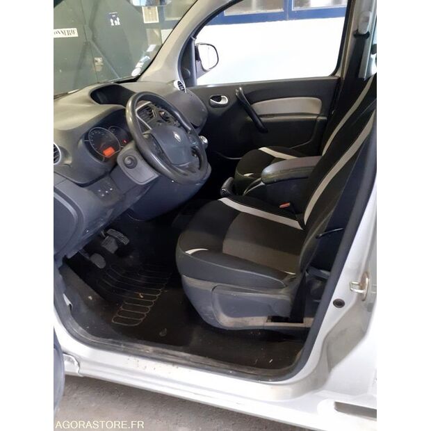 2015 Renault Kangoo-46165169