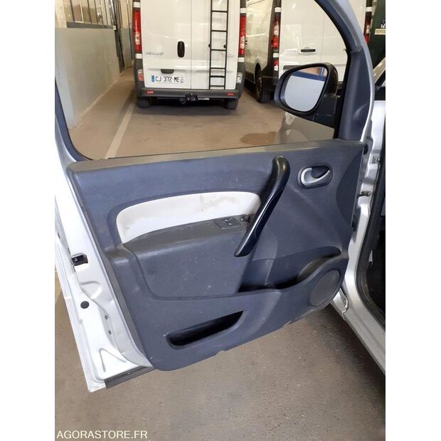 2015 Renault Kangoo-46165170