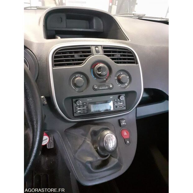 2015 Renault Kangoo-46165171