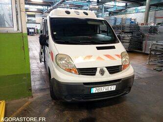 2007-renault-trafic-1435062-46165183