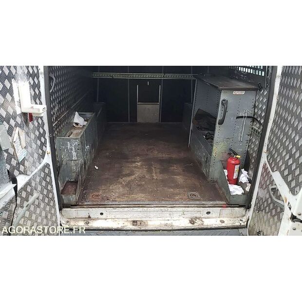 2012 Ford TRANSIT-46165217