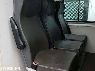 2012-ford-transit-1435065-46165230